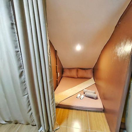 Mactan Airport Hostel At Aashvi Cozy Cabin Мактан Екстер'єр фото